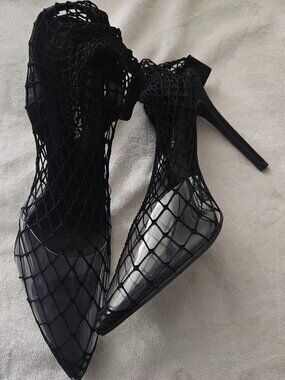 Fashion Nova Highly Classified Pump